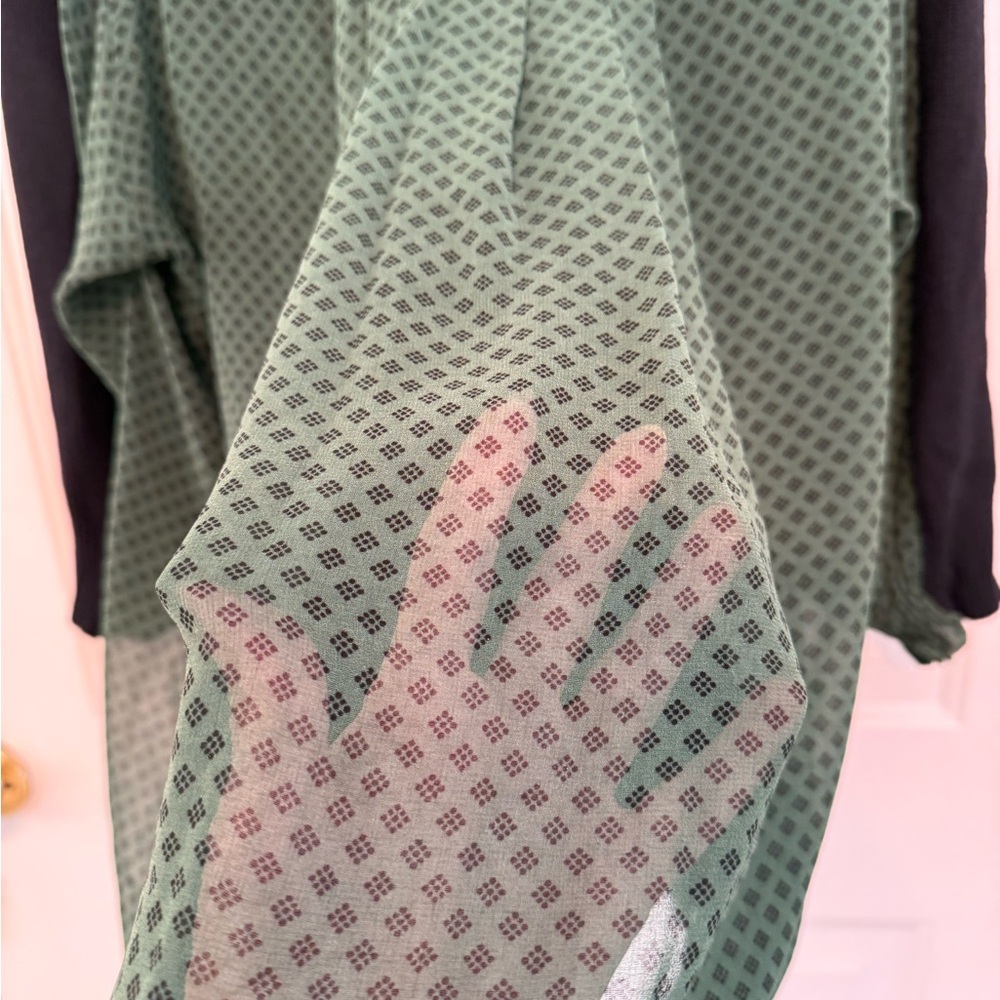 CAbi Get Together Sweater *GOOD USED CONDITION* - Picture 8 of 10